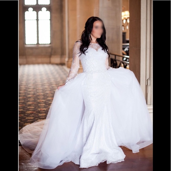 KASHI COUTURE CUSTOM BRIDAL GOWN - Picture 1 of 8